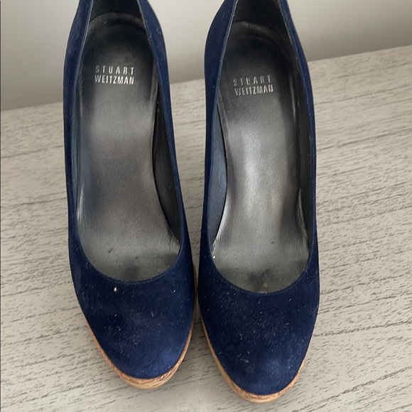 Stuart Weitzman Blue Suede Heels Classic Design - Picture 1 of 5